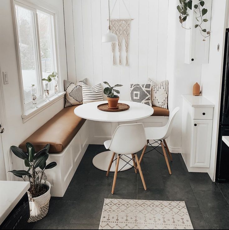 Breakfast Nook Ideas