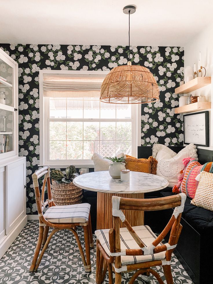 Breakfast Nook Ideas