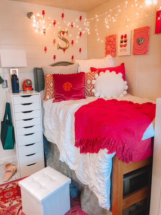 dorm room decor ideas