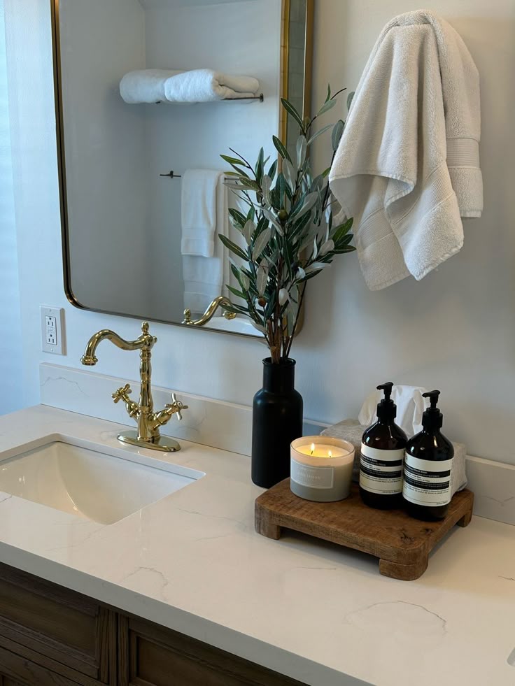 Bathroom Countertop Decor Ideas