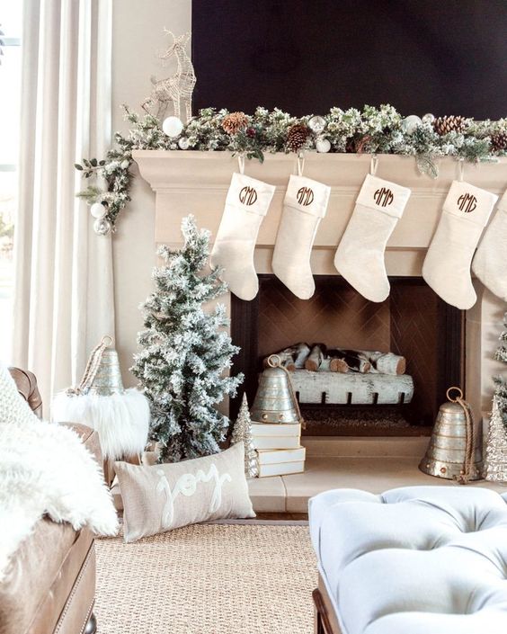 Neutral Christmas Decor Ideas