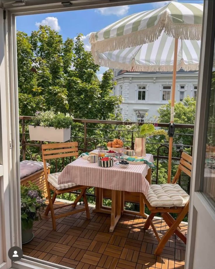 Breakfast Nook Ideas