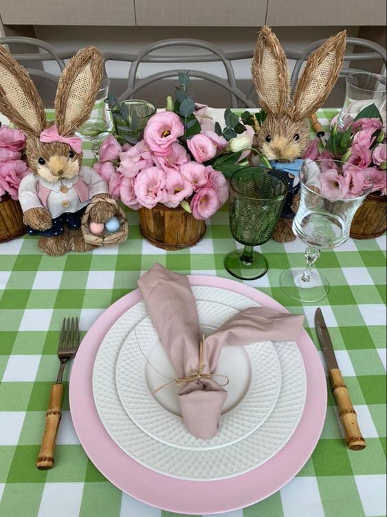 Easter table decor