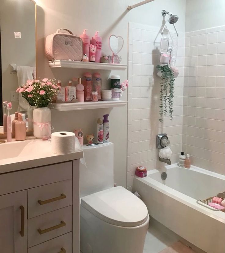 College Apartment Decor Ideas